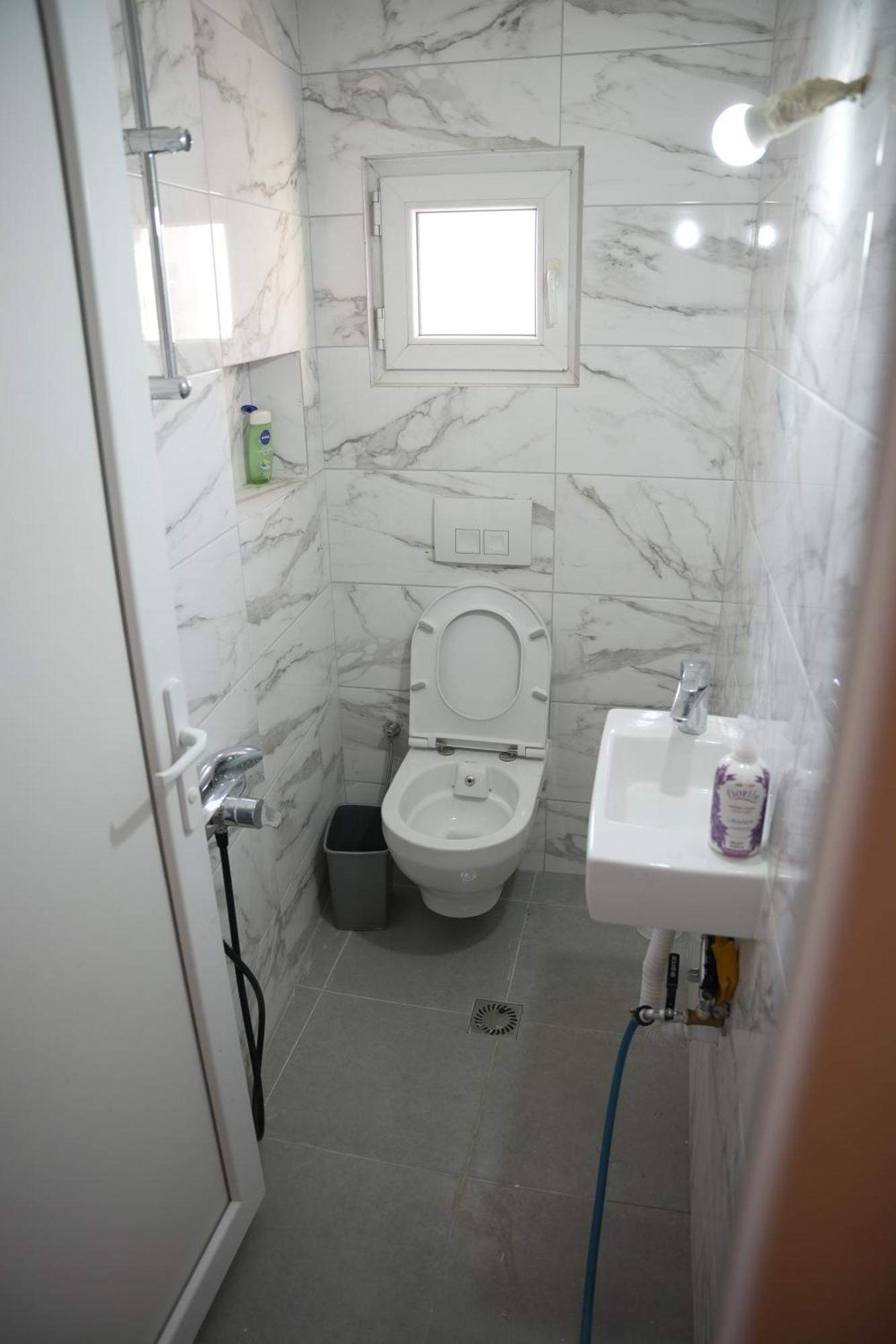 Appartamento Old Street House Pristina Esterno foto